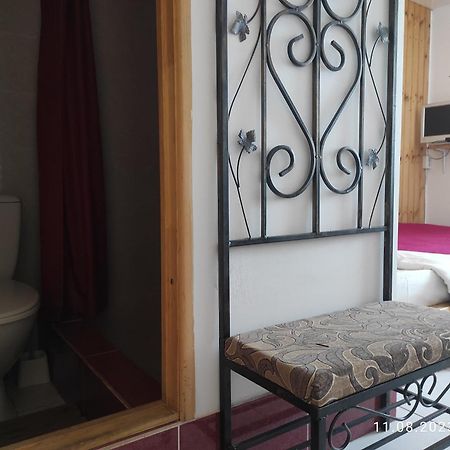 Mini-Hotel Kamianets Zewnętrze zdjęcie