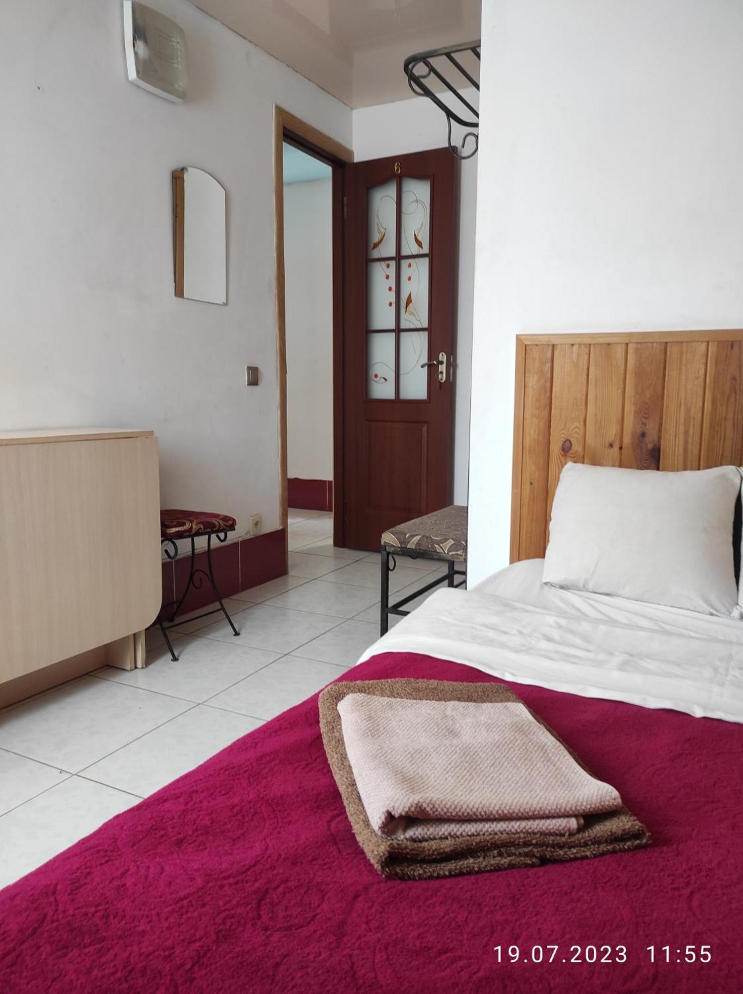Mini-Hotel Kamianets Zewnętrze zdjęcie
