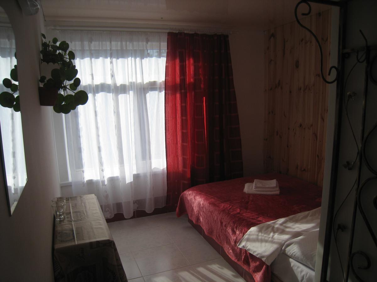 Mini-Hotel Kamianets Zewnętrze zdjęcie
